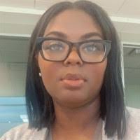 Shenequa Scott's Instagram, Twitter & Facebook