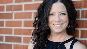 Jenny Denver's Instagram, Twitter & Facebook