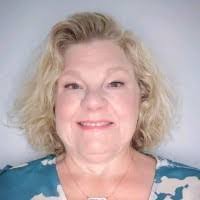 Jennifer Trentham's Instagram, Twitter & Facebook