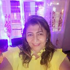 La cantante de música popular, de 42 años, espera su primer hijo con Jessi  Uribe. Así ha sido su experiencia. 🤰🏻