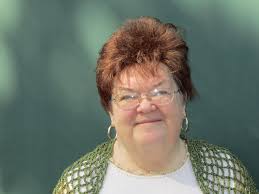 For all those who remember Stephanie Clarkson, who died in July 2016, there  will be a wake at the con