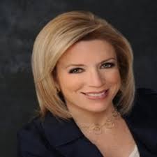 Suzanne Colucci's Instagram, Twitter & Facebook