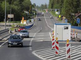 Polska została dodana do listy państw, które zostały uznane za. Otwarte Granice Czynne Wszystkie Przejscia Ze Slowacja