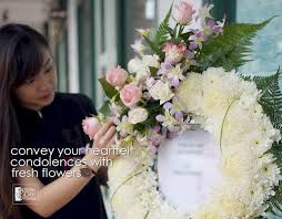 I love getting fresh flowers — hint, hint, husband! Flower For Funeral 24hrs City Florist