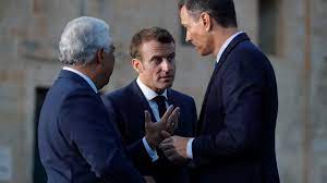 Sánchez se ve con Macron tras las advertencias de París a Cs si pacta con  Vox
