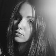 Rebecca Shell (beccasue1289)