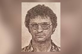 Robert Helberg's Instagram, Twitter & Facebook