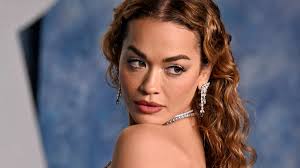 Lidl brade le prix de son fer à friser en collab avec Rita Ora !