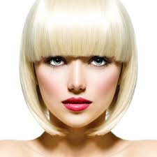 Frisuren halblang brigitte | jenniverfreed blog. Blonder Bob Mit Vollem Pony Bob Frisuren Kurz Und Mittellang