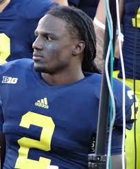 Vincent Smith (American football)