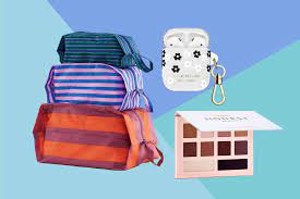 Esquire's 2020 gift guide has the best gift ideas for men, from men, and for everyone in your life. 40 Best Gifts On Amazon 2020 Gift Ideas Under 50 Real Simple