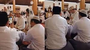 Pendapat ini dipilih oleh mayoritas ulama (jumhur). Prosesi Akad Nikah Rizal Armada Digelar Di Masjid Agung Keraton Surakarta Ini Mas Kawinnya Tribun Jateng
