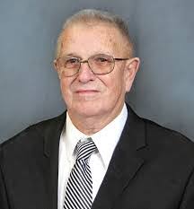 Doris Bruner's Instagram, Twitter & Facebook