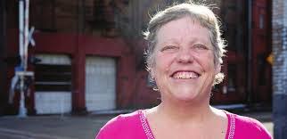 Barbara Lochridge's Instagram, Twitter & Facebook