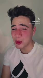 Amor y Oportunidad: Joss Favela en Acción