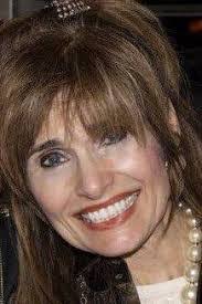 Linda Dion's Instagram, Twitter & Facebook