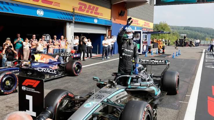 Kimi Antonelli Rebut Pole Position F1 GP Belgia 2026, Max Verstappen Tempel Ketat