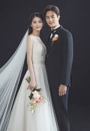 Korean Wedding A 009 Andyoo Studio Korea Wedding Pledge In 2020 Korean Wedding Photography Wedding Photo Studio Korean Wedding Dress