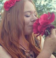 Iris Rose's Instagram, Twitter & Facebook