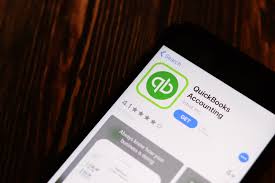 Voiding checks not only maintain your profit and loss statement and audit record correct. How To Void A Check In Quickbooks Can You Void It Checkissuing Com