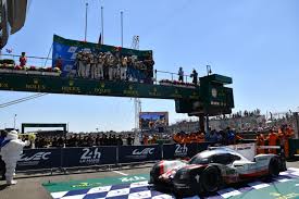 A 2 semaines du lancement des 24 h du mans, une journée test a eu lieu afin de donner un premier aperçu des forces en présence. 24 Hours Of Le Mans Cockpit Confidential 9 The Podium 24h Lemans Com