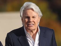 Former Abercrombie & Fitch CEO Diagnosed with Dementia