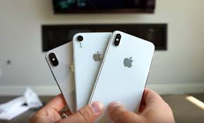 Yeni Iphone Modelleri Olacak Iphone X Plus Ve Iphone 9 Ile Ilgili Gelismeler Devam Ediyor Herkesin Merakla Bekledigi Cihazlar Bu Defa Iphone Apple Watch Cihaz