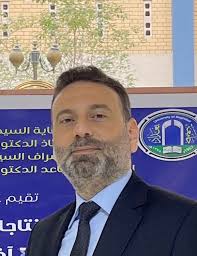 An associate professor at the College of Pharmacy receives an appreciation  certificate for being accredited as a scientific reviewer in a sober  international journal