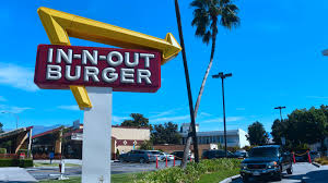 It was founded in baldwin park, california. In N Out Owner Lynsi Snyder On Why It Prints Bible Verses On Packaging