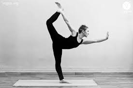 Parvritta Badha Natarajasana Twisted Bound Dancer S Pose Yogea Yoga Outside Of The Box Dancers Pose Poses Yoga Poses