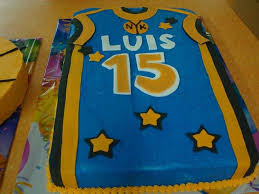 The 5 best restaurants in harlem there's a reason why make my cake made an appearance on the season finale of 30 rock a few years back: Jersey Basketball Cake By Monsi Torres Cakesdecor