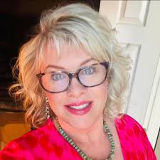 Our cruise gets us to Victoria BC from 8 pm to midnight. What is there to  do during that time?