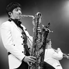 Atsushi yanaka スカパラ tokyo ska paradise orchestra 東京都 日野市出身 baritone saxophonist 詩とサックスが好きです。 è°·ä¸­æ•¦ On Twitter ã‚¹ã‚«ãƒ'ãƒ©è°·ä¸­æ•¦ã¯ã‚¹ã‚«ãƒ'ãƒ©ã®ãƒ©ã‚¤ãƒ–ã‚'ã—ãŸã„ã§ã™