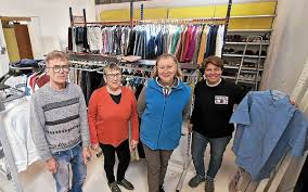 Photo à Pontivy Emmaüs agrandit sa boutique pour continuer à financer l ...