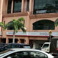 Over time the mahkota bank transformed into custodian bank with the aim to provide the best achievement for all stakeholders, especially customers. Bank Islam Kuantan Pahang