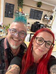 Mailmen thank customers for drinks