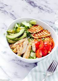 Ad Salad With Grilled Chicken And Halloumi Chicken And Halloumi Grilled Chicken Salad Healthy Snack Bar Recipes