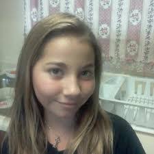 Tessa Hooker's Instagram, Twitter & Facebook