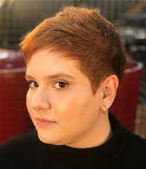 40 Short Hairstyles For Round Faces And Double Chins Babydoll Couture Glam Short Hair Styles For Round Faces Short Hair Styles Hairstyles For Round Faces
