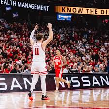 Thanks to the Kohl Center crowd for helping us get our 10th home win of the  year! See you back at the Kohl on January 26th 🎟️ go.wisc.edu/2425mbbtix