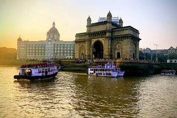 Mumbai by Night: Tonga Ride to Gateway of India with Dinner - Viator