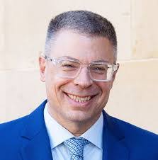 Mark Pesce's Instagram, Twitter & Facebook