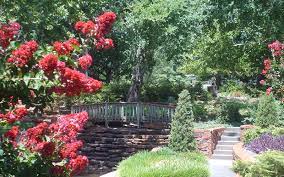 Submerse yourself in 30 acres of elegantly designed oklahoma landscape at will rogers horticultural gardens and exhibition center. Will Rogers Park And Horticultural Gardens