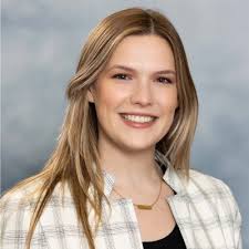 Excited to announce that today was my first day as a Civil Analyst for  Kimley-Horn Civil Engineering in the Twin Cites. I can't wait to see where  this great opportunity will lead! |