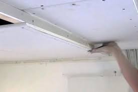 Stiers leinwand in die decke einbauen. Anleitung Decke Abhangen Trockenbau Tipps Vom Maurer Trockenbau Diybook De