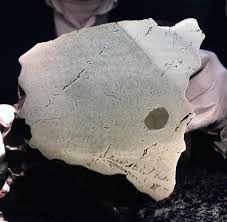 Meteoriten sind 4,6 milliarden jahre alter sternenstaub der nach einer langen reise auf unserer erde gelandet ist. Spektakularer Meteoriten Treffer Vor Genau 100 Jahren Welt