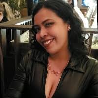 Sandra Gil's Instagram, Twitter & Facebook