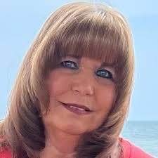 My wife Jan and I are featured in the April issue of Quiltfolk Magazine.  The articles and pictures, all shot here in my studio here in South  Carolina, turned out great! To