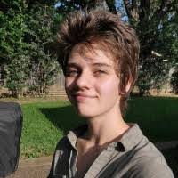 Avery Frey's Instagram, Twitter & Facebook