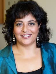 Noemi Kern's Instagram, Twitter & Facebook